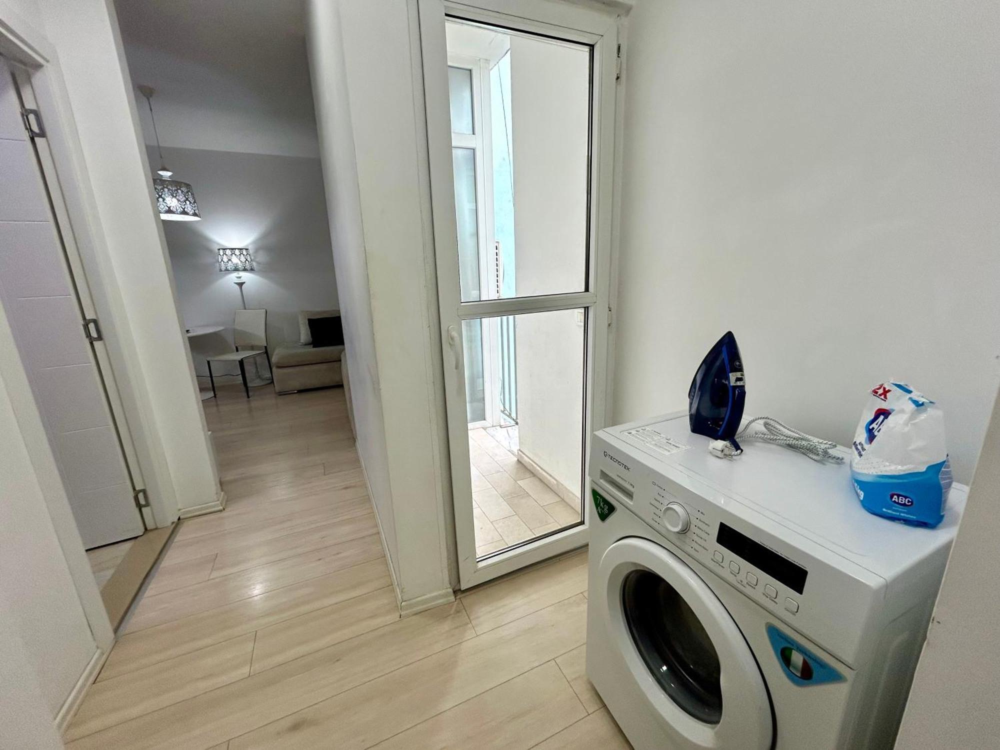 A&X Lovely And Central Apartment - 24H Self Check-In Tirana Exterior photo