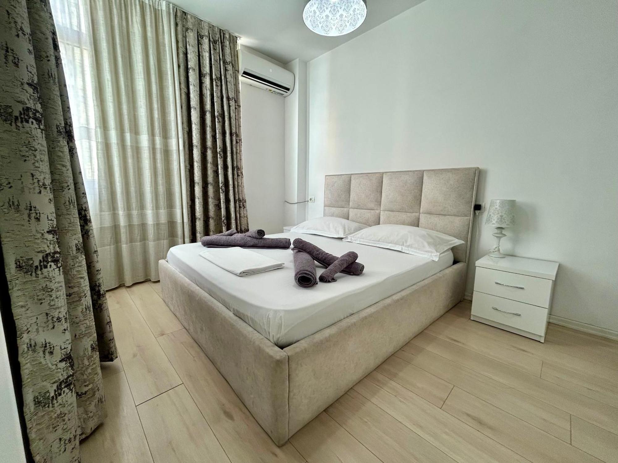 A&X Lovely And Central Apartment - 24H Self Check-In Tirana Exterior photo